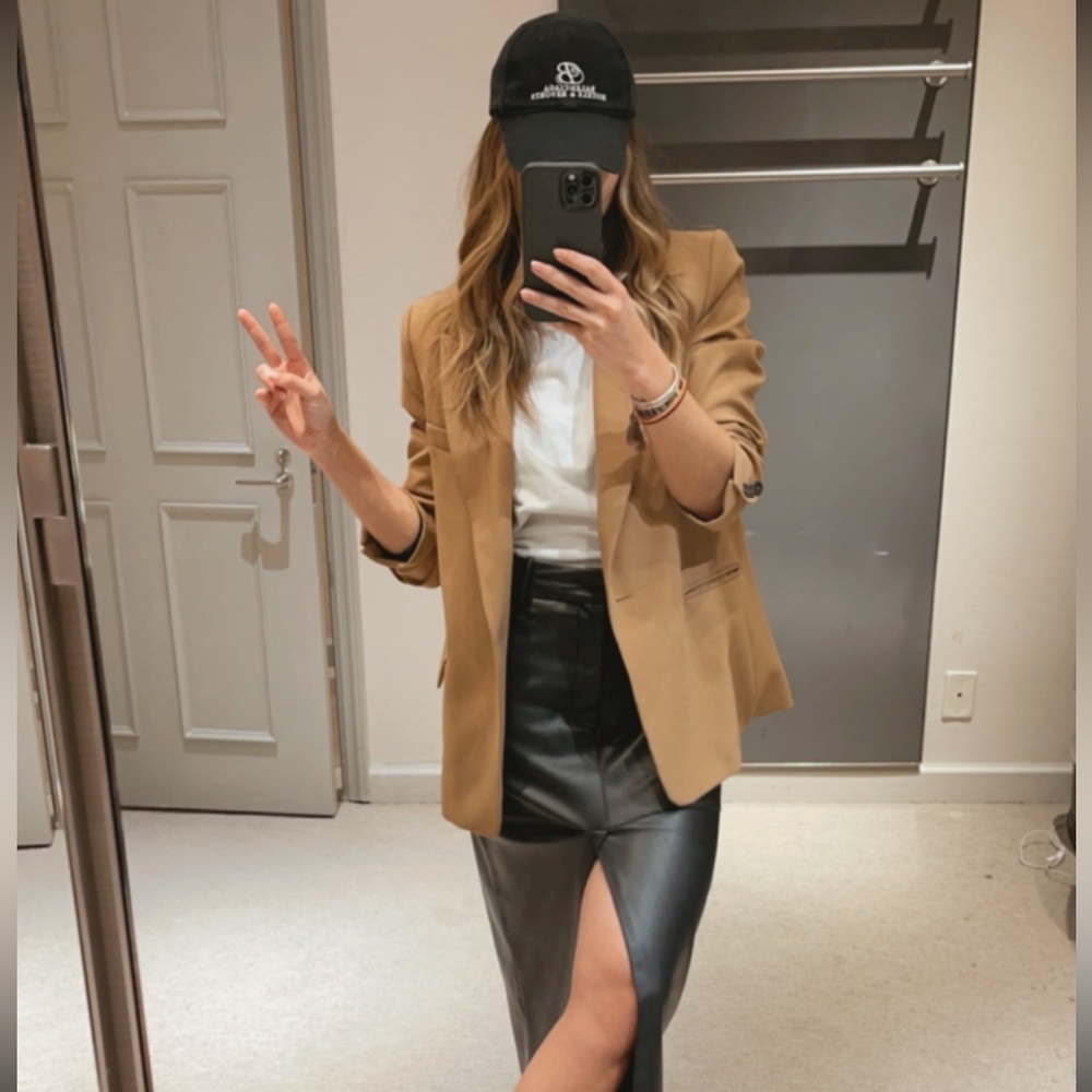 Zara beige blazer size US L